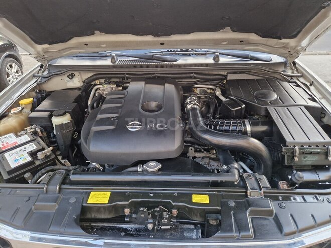 Nissan Pathfinder 2005, 331,481 km - 2.5 л - Bakı
