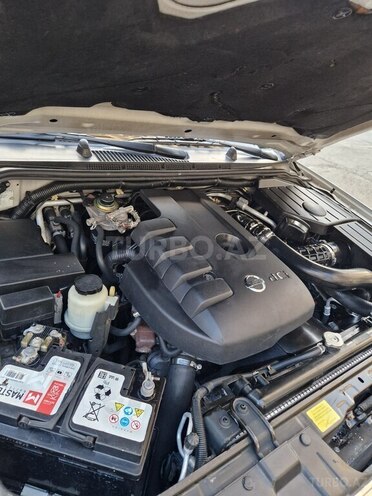Nissan Pathfinder 2005, 331,481 km - 2.5 л - Bakı