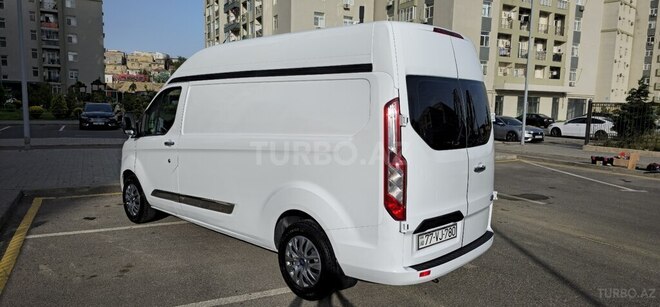 Ford Tourneo Custom 2015, 315,000 km - 2.2 л - Bakı