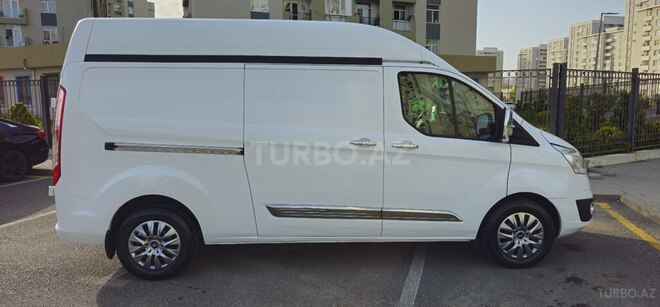 Ford Tourneo Custom 2015, 315,000 km - 2.2 л - Bakı