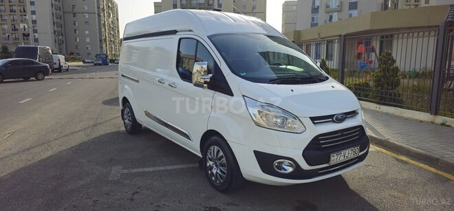 Ford Tourneo Custom 2015, 315,000 km - 2.2 л - Bakı