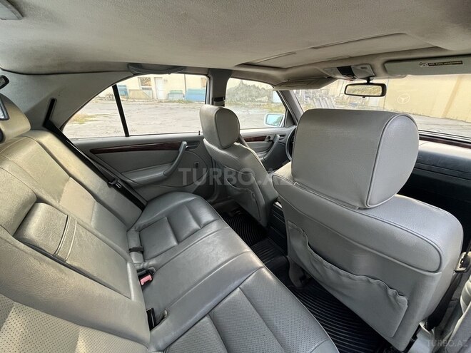 Mercedes C 230 2000, 283,000 km - 2.3 l - Bakı