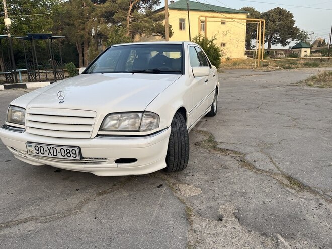 Mercedes C 230 2000, 283,000 km - 2.3 l - Bakı