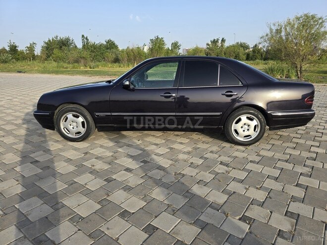 Mercedes E 220 d 2000, 359,000 km - 2.2 l - Bakı