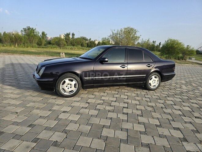Mercedes E 220 d 2000, 359,000 km - 2.2 l - Bakı