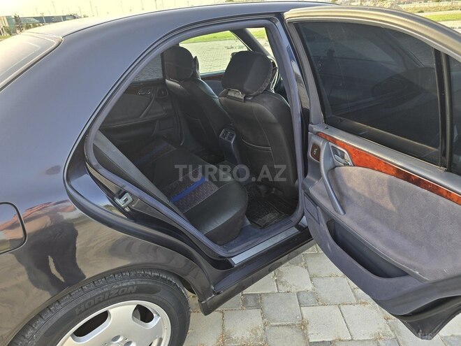Mercedes E 220 d 2000, 359,000 km - 2.2 l - Bakı