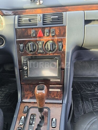 Mercedes E 220 d 2000, 359,000 km - 2.2 l - Bakı