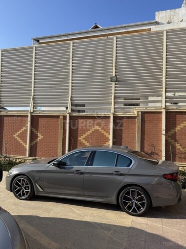 BMW 530e 2022, 33,000 km - 2.0 l - Bakı