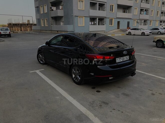 Hyundai Elantra 2018, 165,648 km - 2.0 л - Bakı