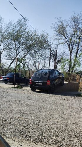 Hyundai Tucson 2007, 300,000 km - 2.0 l - Salyan