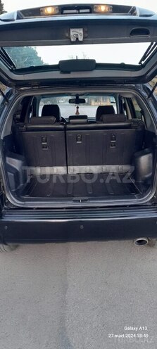 Hyundai Tucson 2007, 300,000 km - 2.0 l - Salyan