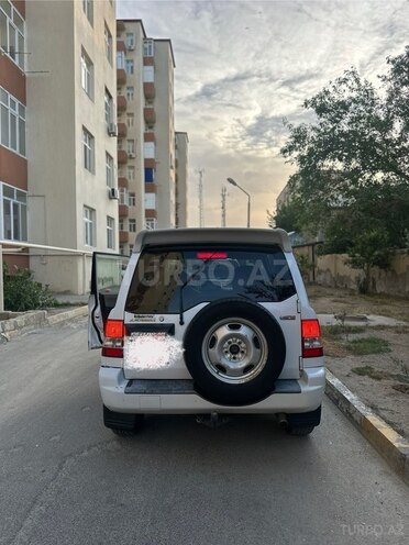 Mitsubishi Pajero io 2001, 300,000 km - 2.0 l - Bakı
