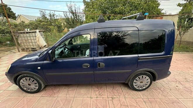 Opel Combo 2006, 282,454 km - 1.3 l - Sumqayıt