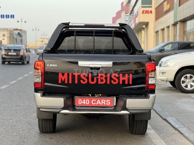 Mitsubishi L200 2023, 28,661 km - 2.4 l - Bakı