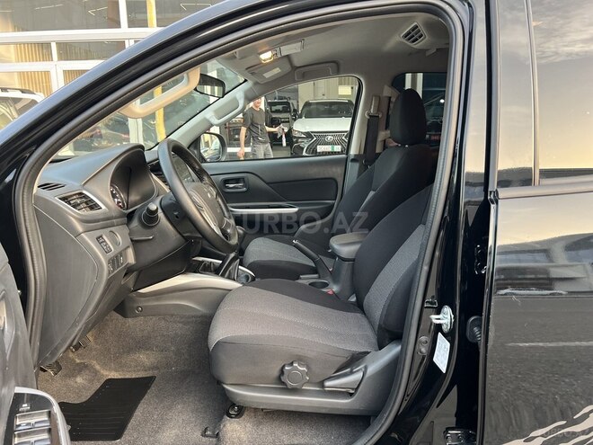 Mitsubishi L200 2023, 28,661 km - 2.4 l - Bakı