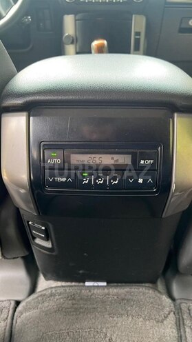 Toyota Land Cruiser Prado 2011, 196,660 km - 2.7 l - Bakı