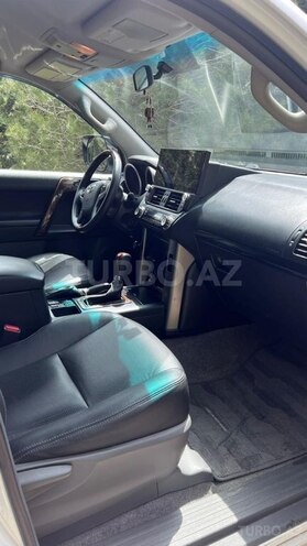 Toyota Land Cruiser Prado 2011, 196,660 km - 2.7 l - Bakı