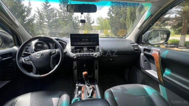 Toyota Land Cruiser Prado 2011, 196,660 km - 2.7 l - Bakı