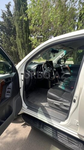 Toyota Land Cruiser Prado 2011, 196,660 km - 2.7 l - Bakı