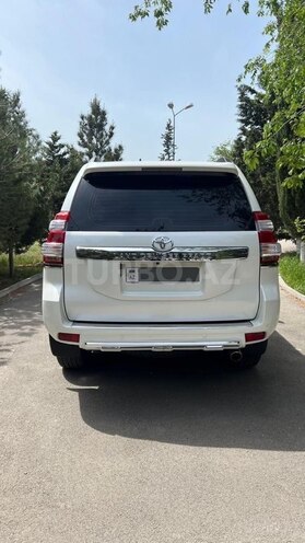Toyota Land Cruiser Prado 2011, 196,660 km - 2.7 l - Bakı
