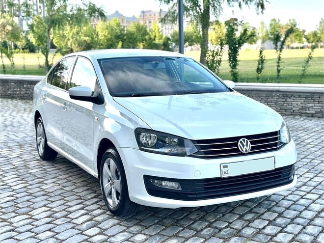 Volkswagen Polo 2018, 211,111 km - 1.6 л - Bakı