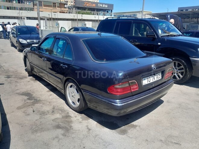 Mercedes E 240 2000, 378,000 km - 2.4 l - Bakı