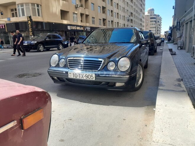 Mercedes E 240 2000, 378,000 km - 2.4 l - Bakı