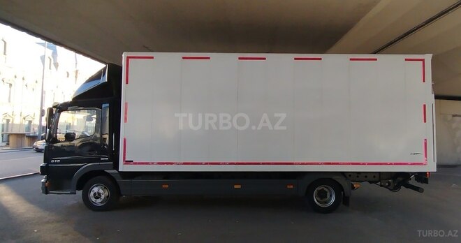 Mercedes Atego 818 2008, 300,535 km - 4.8 л - Bakı