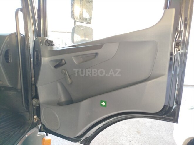 Mercedes Atego 818 2008, 300,535 km - 4.8 л - Bakı