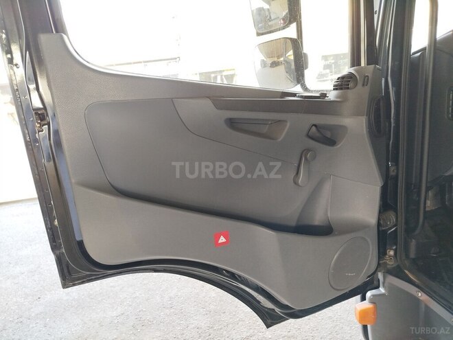 Mercedes Atego 818 2008, 300,535 km - 4.8 л - Bakı