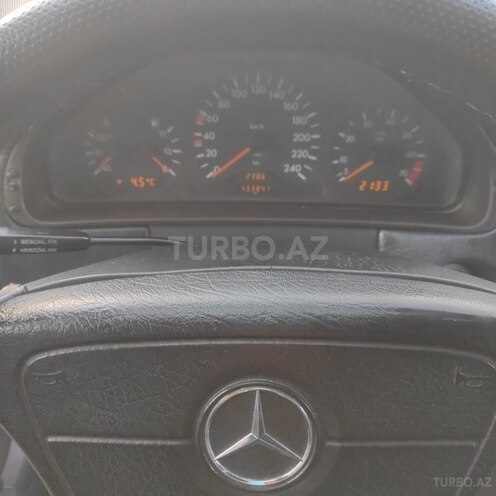 Mercedes E 230 1996, 433,800 km - 2.3 l - Bakı