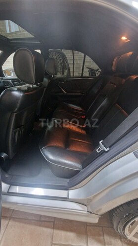 Mercedes E 320 2001, 197,000 km - 3.2 l - Bakı