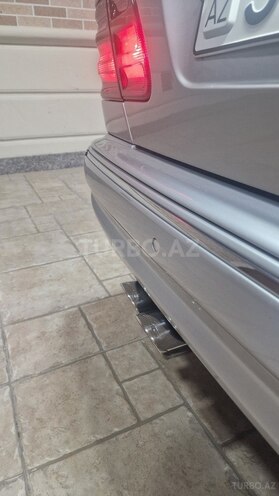 Mercedes E 320 2001, 197,000 km - 3.2 l - Bakı