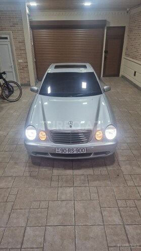 Mercedes E 320 2001, 197,000 km - 3.2 l - Bakı