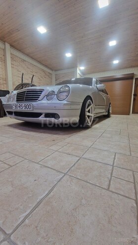 Mercedes E 320 2001, 197,000 km - 3.2 l - Bakı