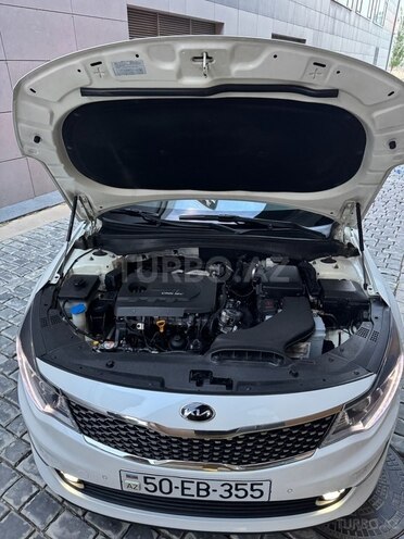 Kia K5-8