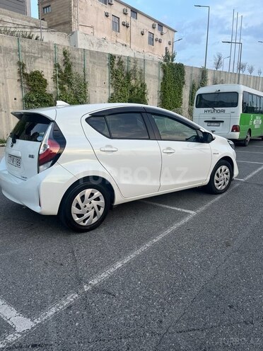 Toyota Aqua 2018, 74,500 km - 1.5 l - Bakı