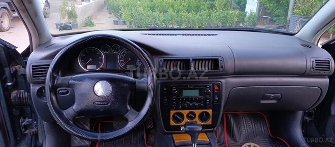 Volkswagen Passat 2004, 196,700 km - 1.8 l - Bakı