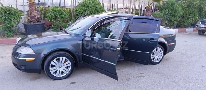 Volkswagen Passat 2004, 196,700 km - 1.8 l - Bakı