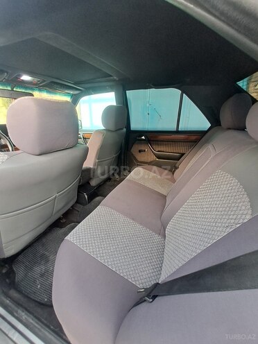 Mercedes E 220 1995, 300,000 km - 2.2 l - Bakı