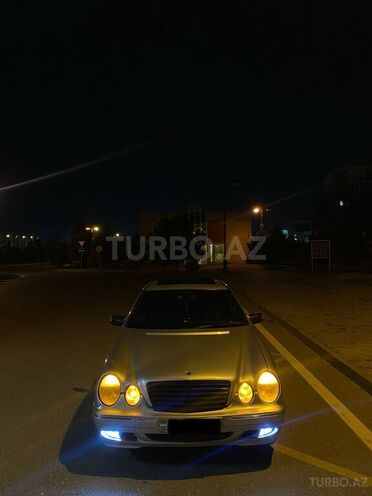 Mercedes E 220 d 2001, 700,000 km - 2.2 л - Bakı