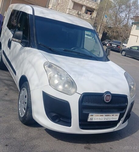 Fiat Doblo 2014, 242,578 km - 1.4 l - Bakı