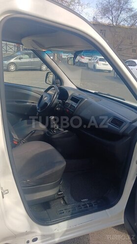 Fiat Doblo 2014, 242,578 km - 1.4 l - Bakı