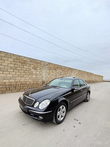 Mercedes E 240 2005, 259,000 km - 2.4 l - Bakı