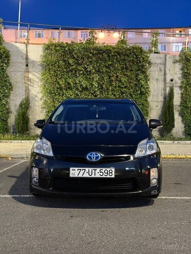Toyota Prius-6