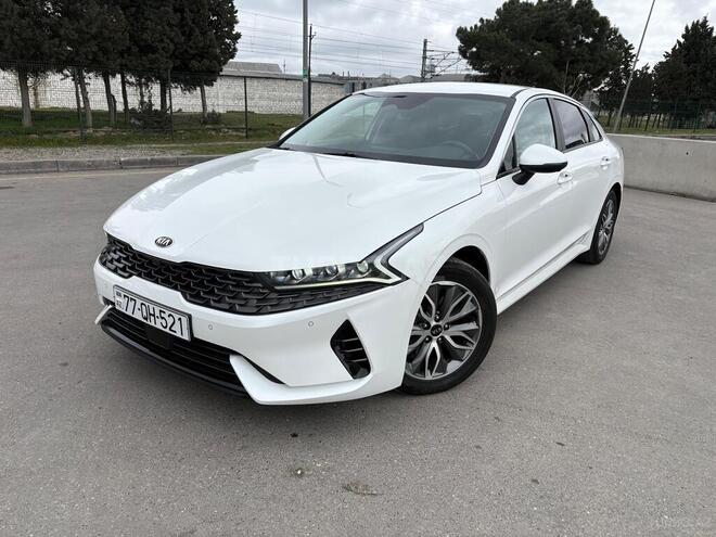 Kia K5-1