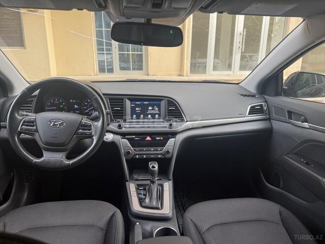 Hyundai Elantra 2017, 116,024 km - 2.0 l - Bakı