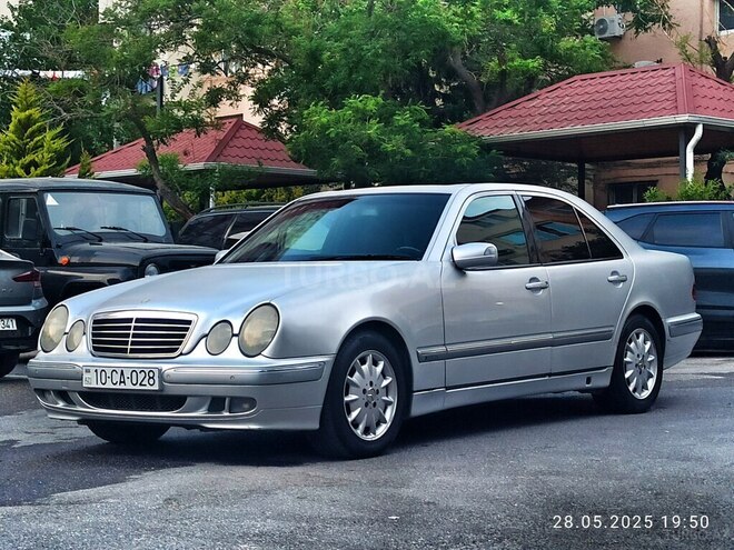 Mercedes E 240 2000, 383,500 km - 2.4 l - Bakı