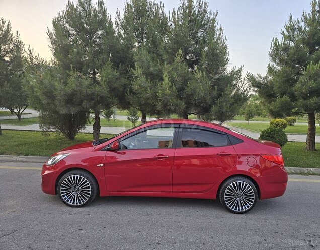 Hyundai Accent 2017, 179,300 km - 1.6 l - Bakı