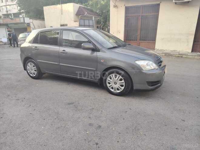 Toyota Corolla 2006, 284,000 km - 1.4 l - Bakı